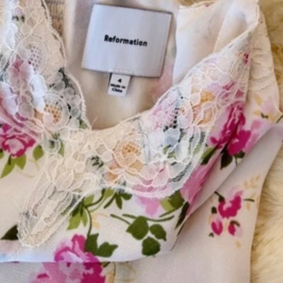 Reformation Sarita Two Piece In Posy, brand new without tags. - Picture 8 of 11